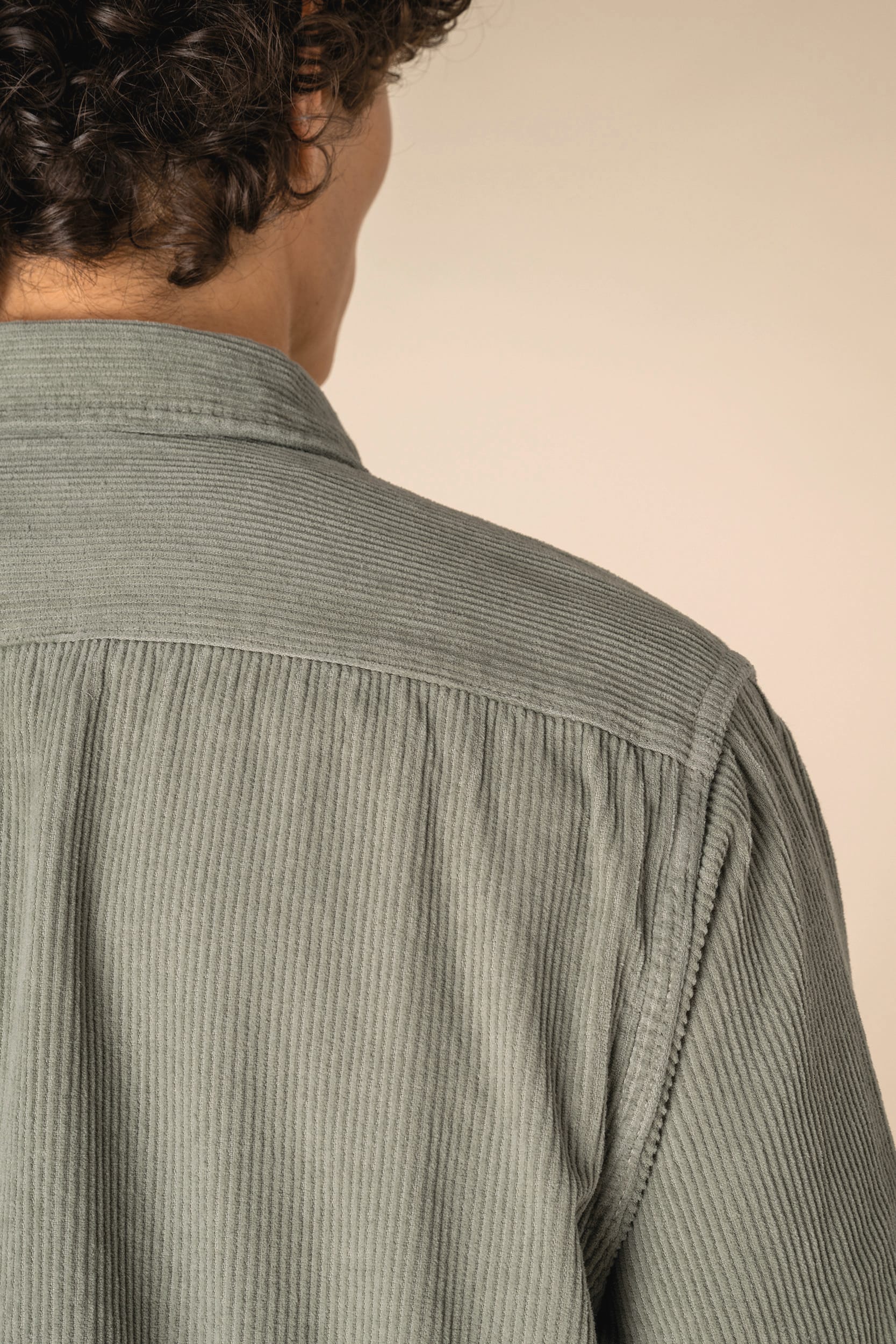 Surchemise écoresponsable délavée en velours côtelé homme – vue 5