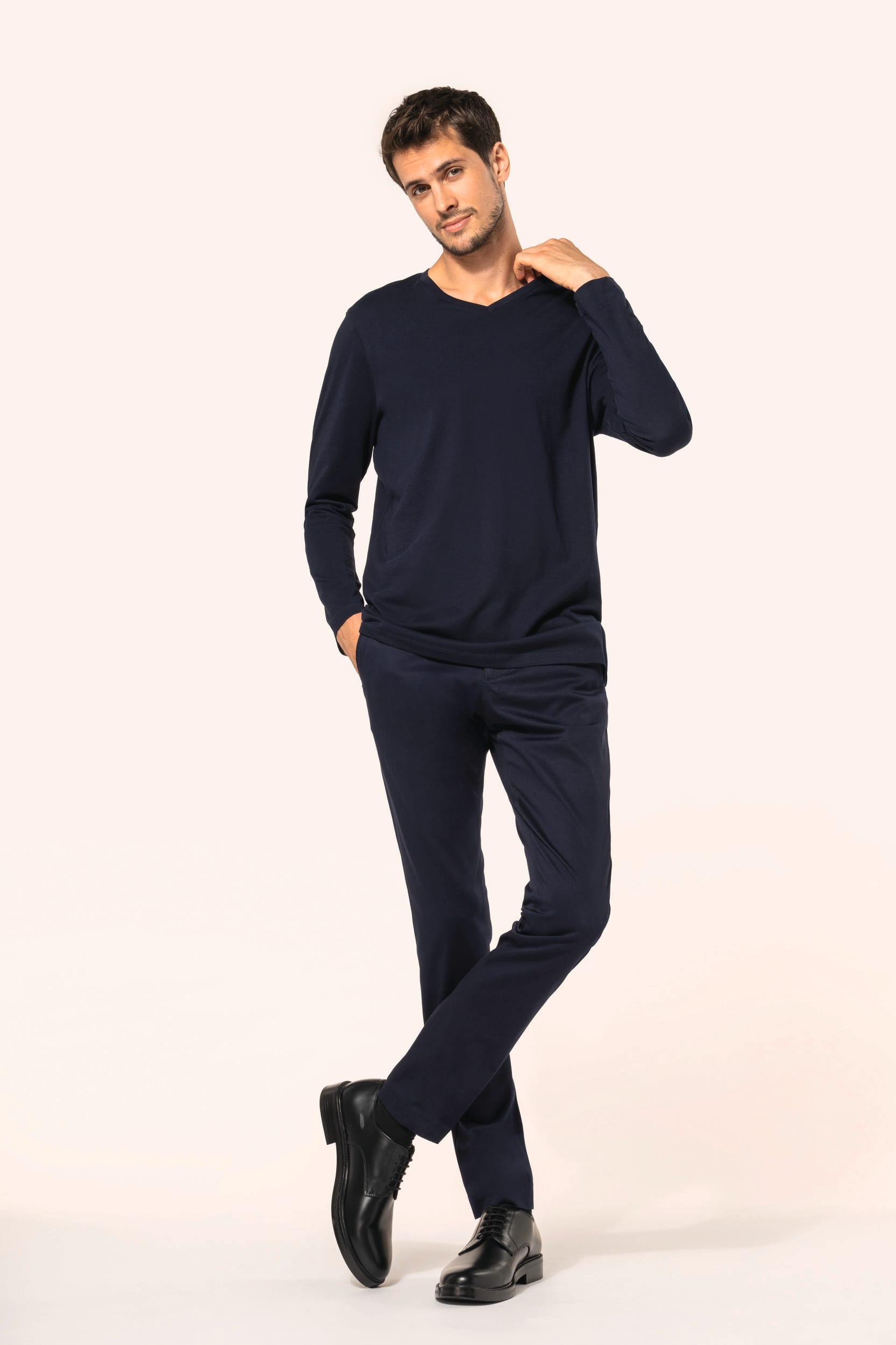 T-shirt Supima® col V manches longues homme – vue 6