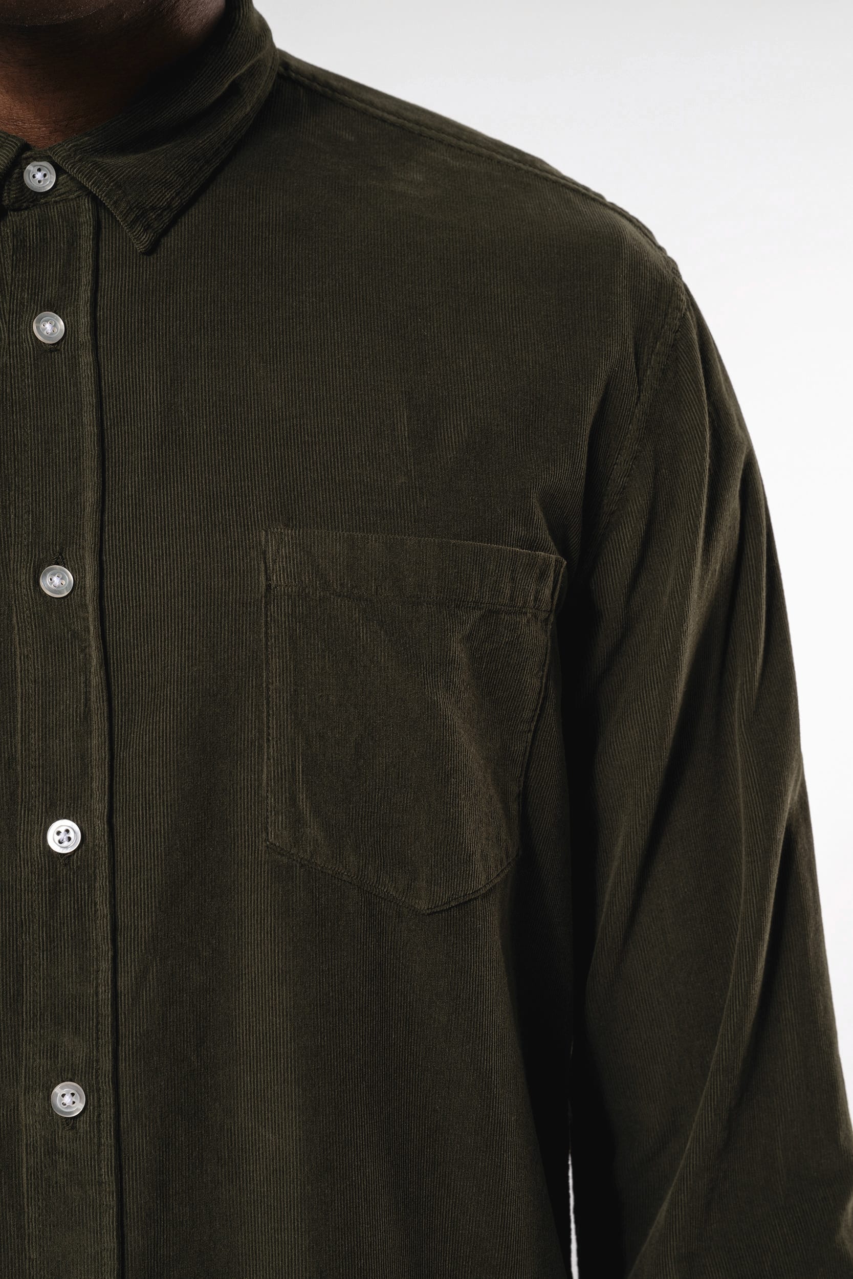Chemise manches longues en velours homme – vue 5