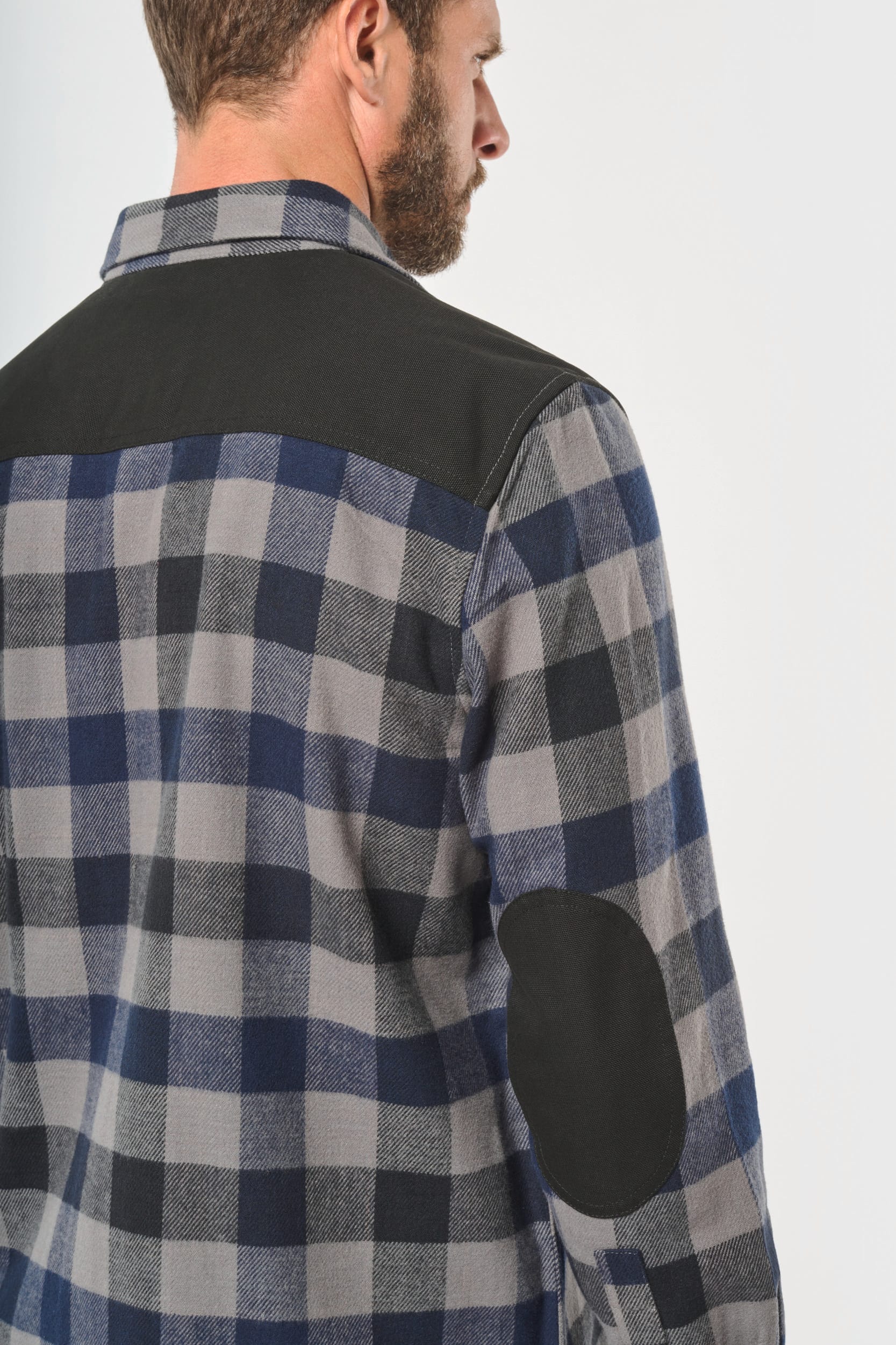 Chemise à carreaux avec poches homme – vue 9