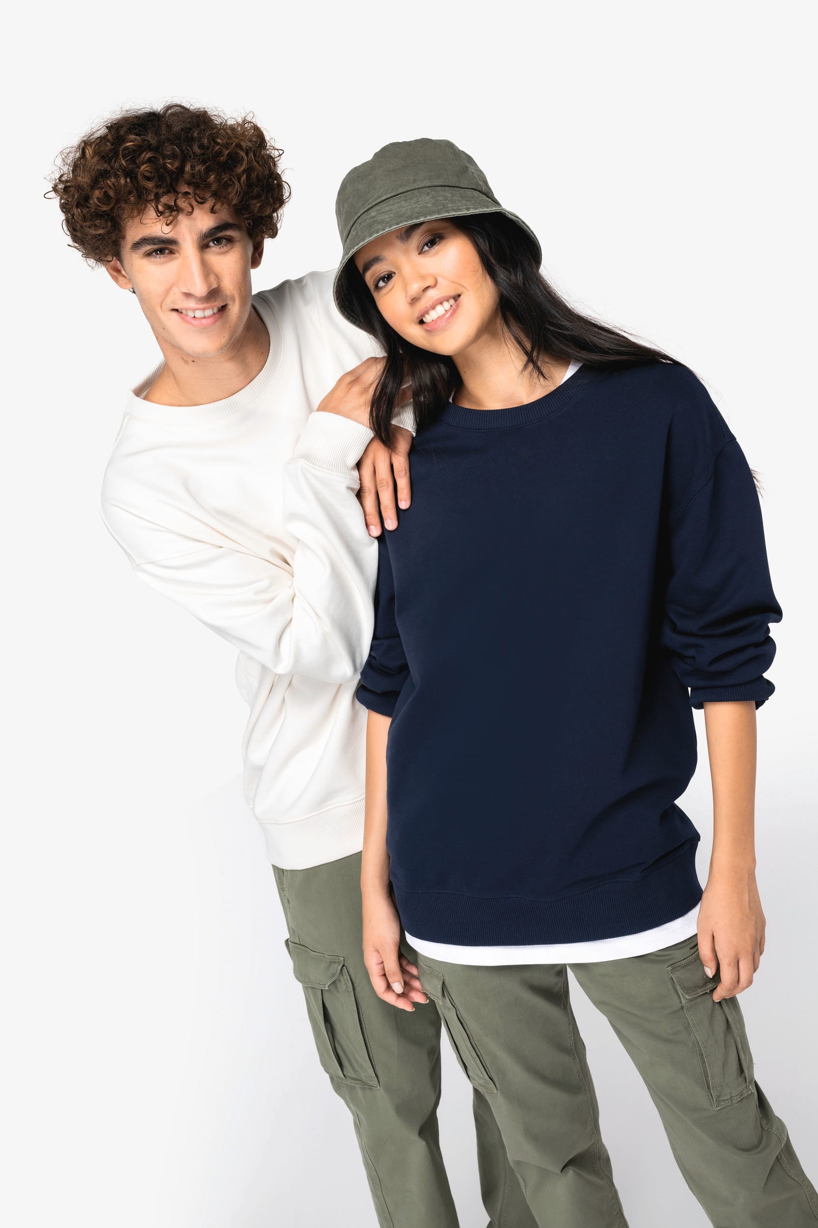 Sweat-shirt écoresponsable à col rond à épaules tombantes French Terry unisexe – vue 1