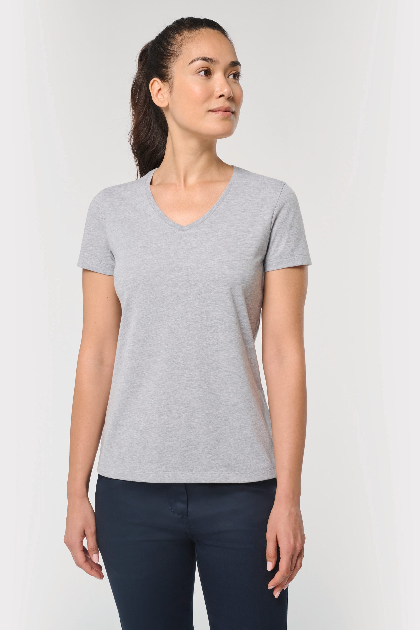T-shirt écoresponsable col V antibactérien femme – vue 3
