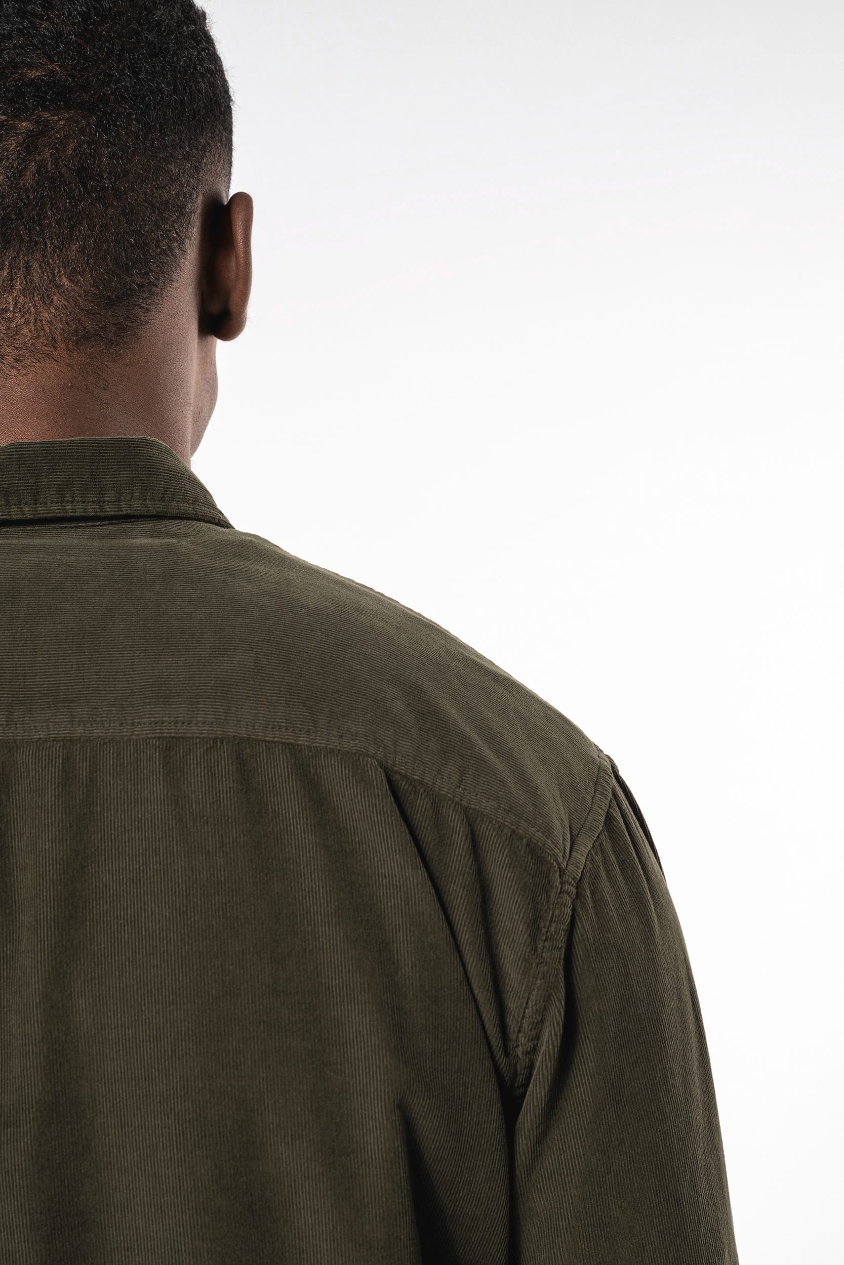 Chemise manches longues en velours homme – vue 7
