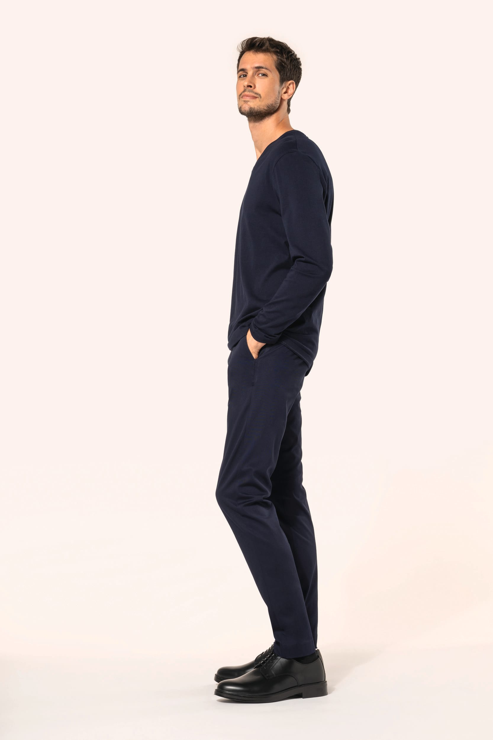 T-shirt Supima® col V manches longues homme – vue 3
