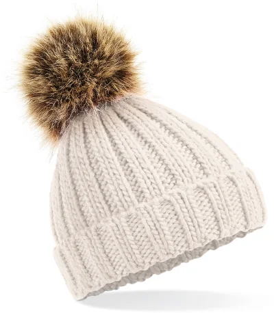 Bonnet epais avec pompon en fausse fourrure