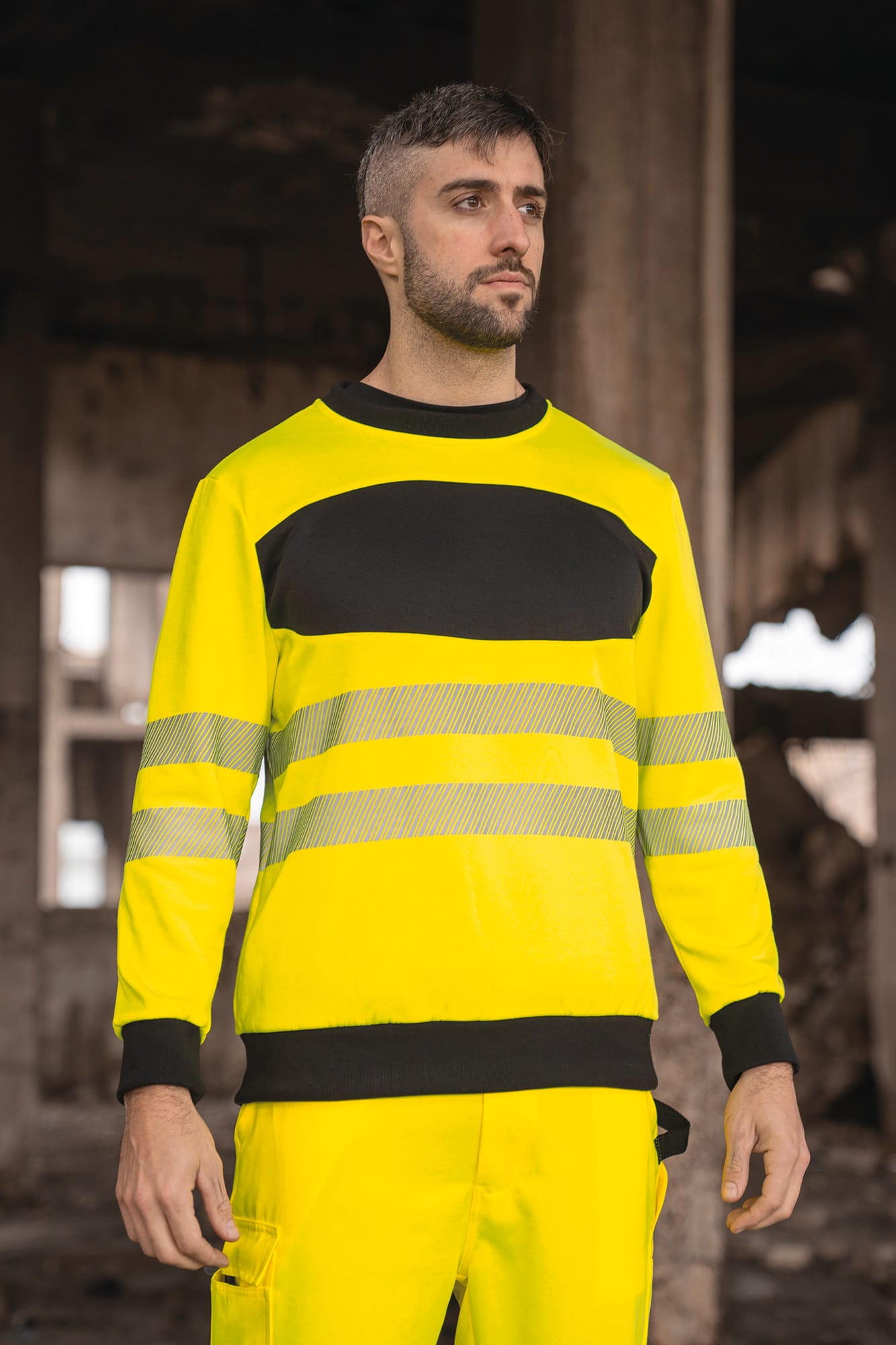 Hi-Vis Sweat-shirt avec poitrine noire