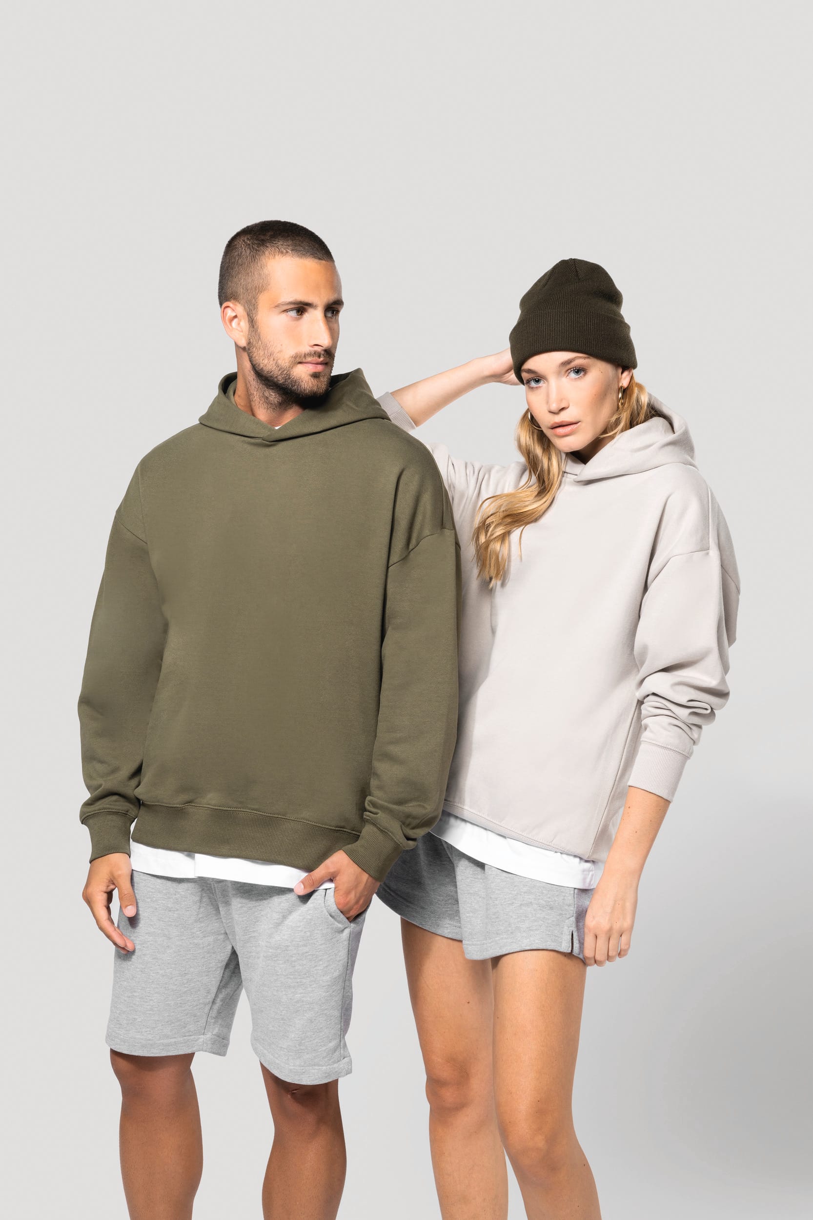 Sweatshirt à capuche molleton oversize unisexe