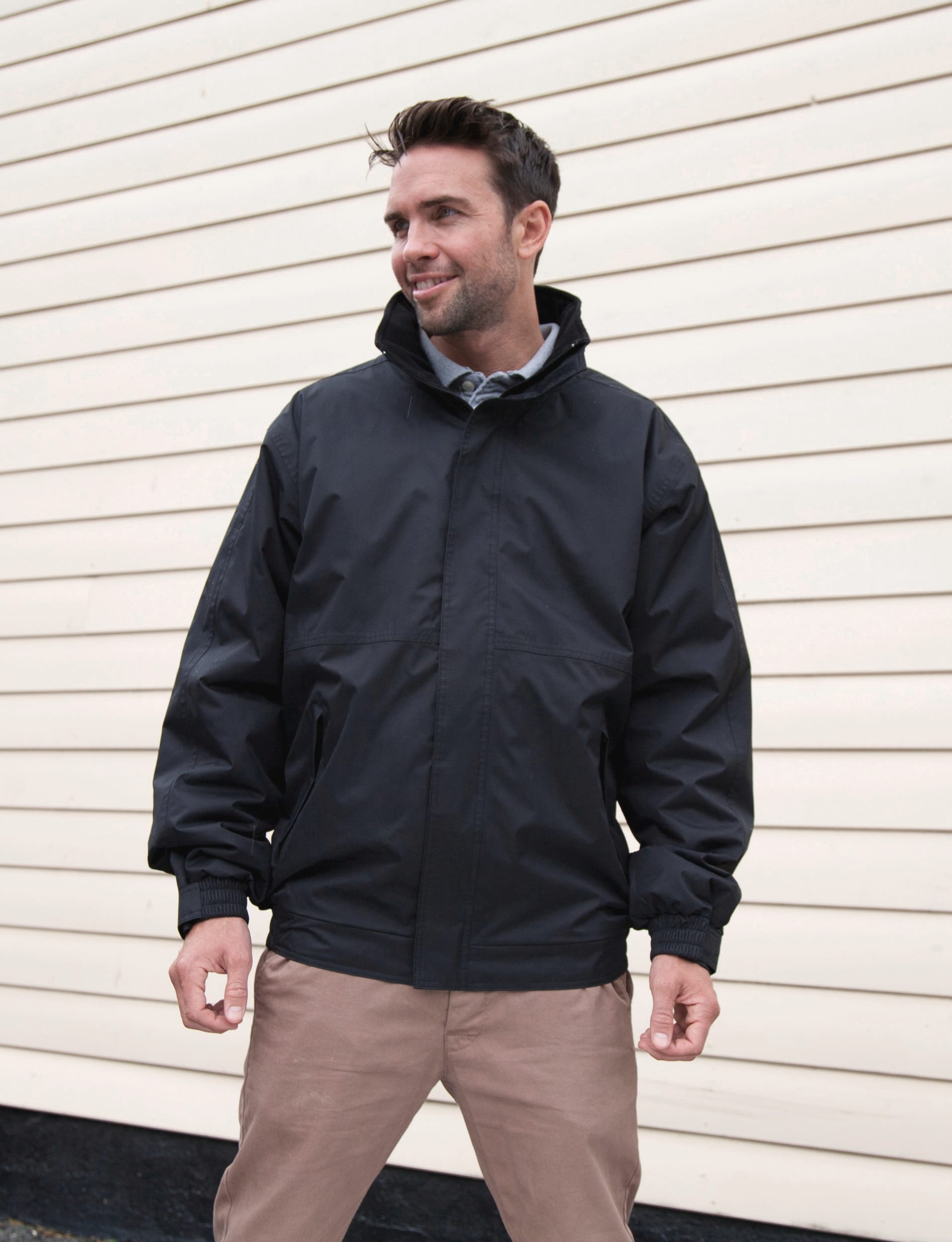 Veste Channel