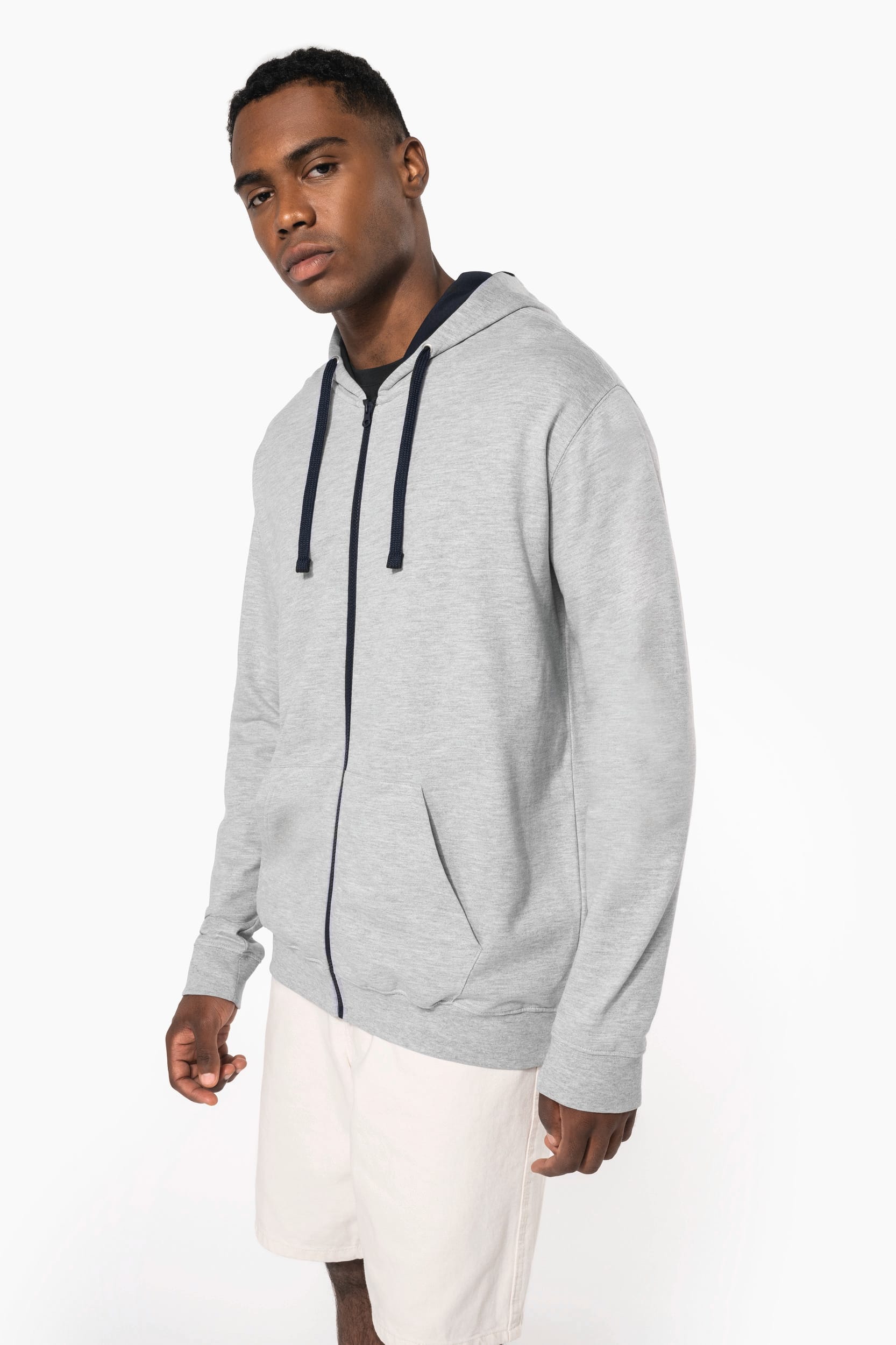 Sweat-shirt zippé capuche contrastée